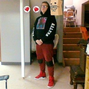 Meet your Posher, Richard